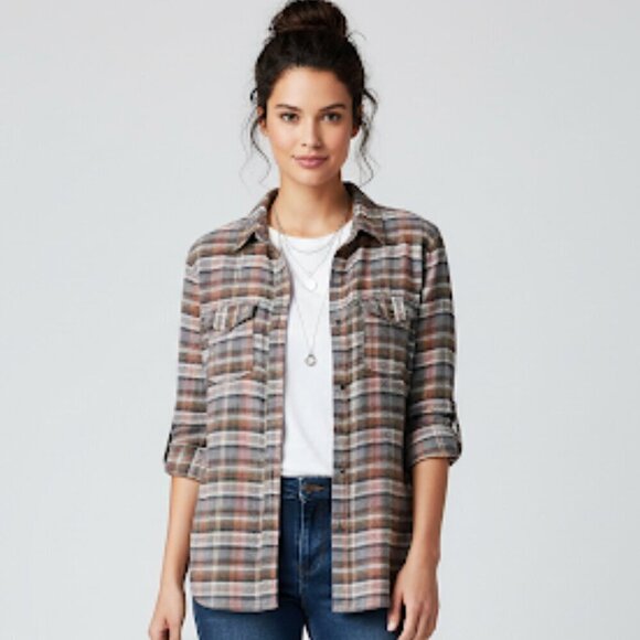 Melrose and Market Tops - Melrose and Market Plaid Flannel Buttoned Plaid Warm Rustic w Front Pockets SM